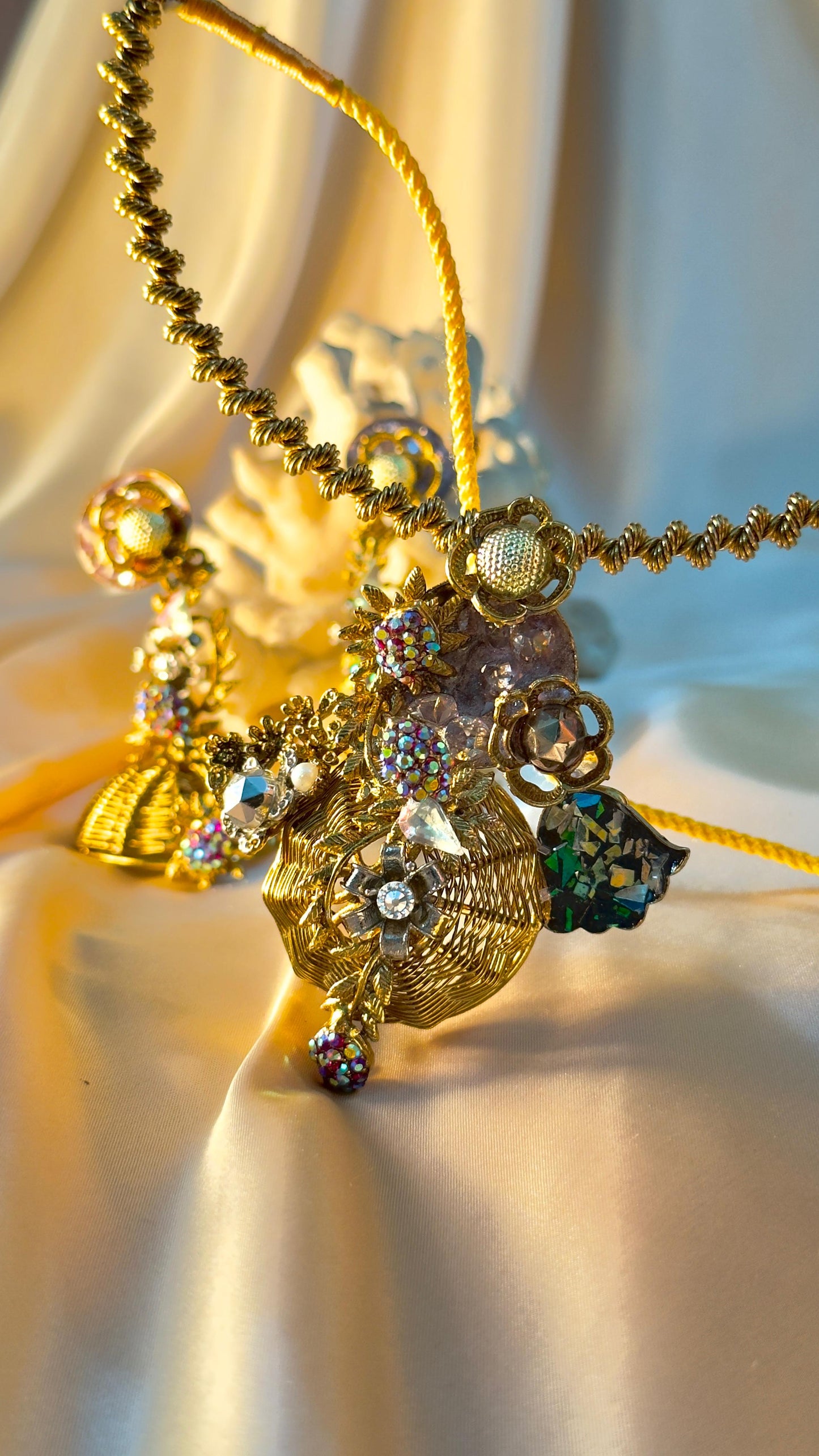 Golden Floral Handmade Set