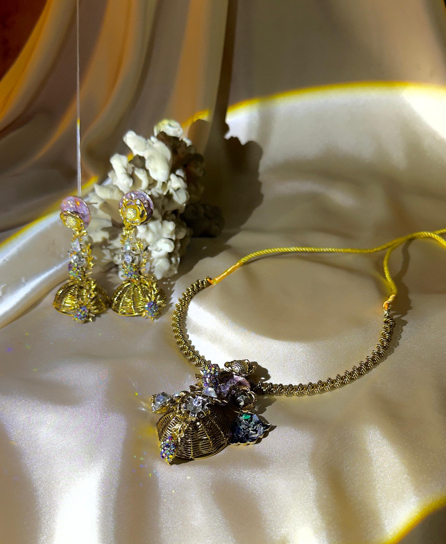 Golden Floral Handmade Set