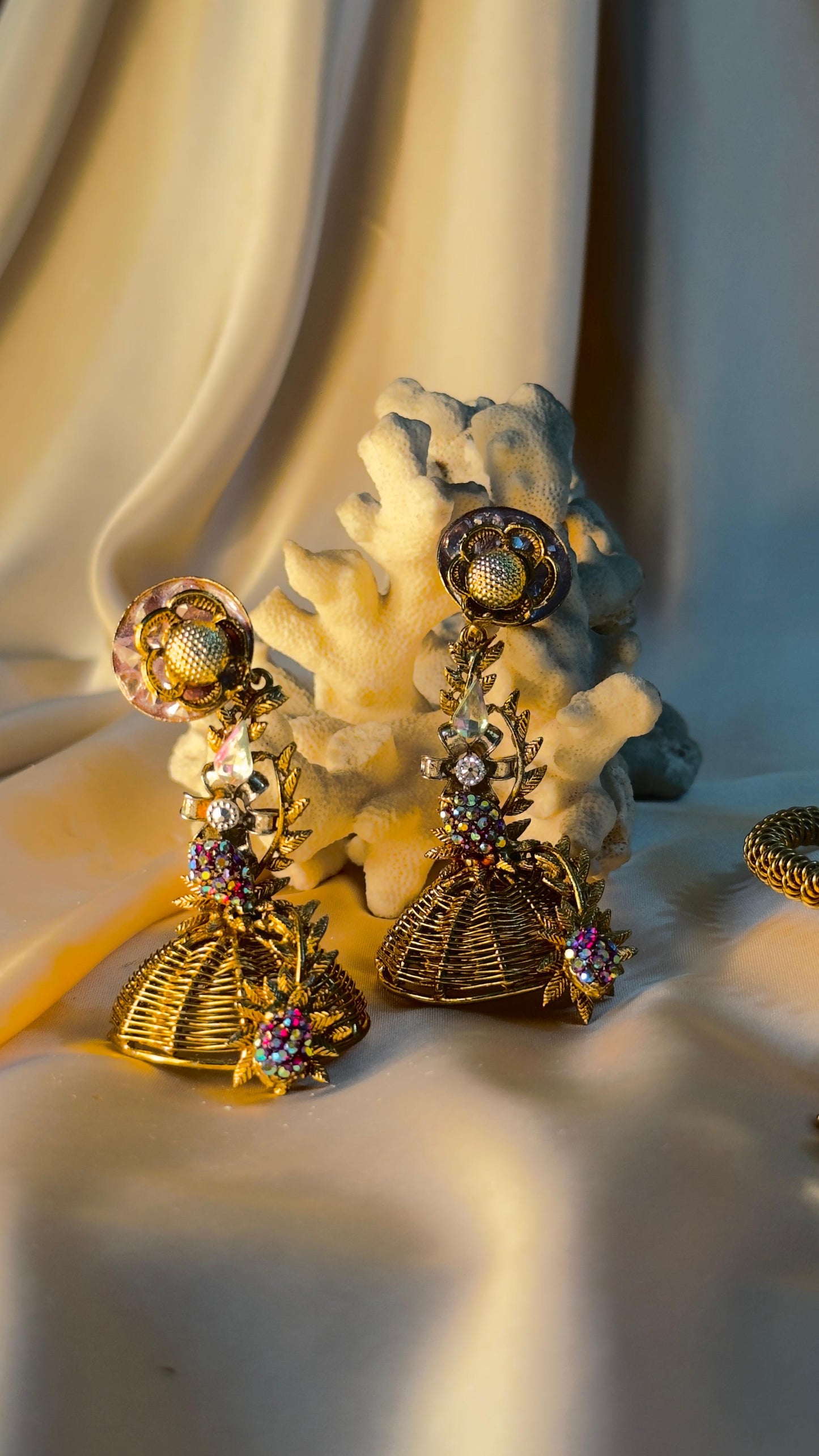 Golden Floral Handmade Set